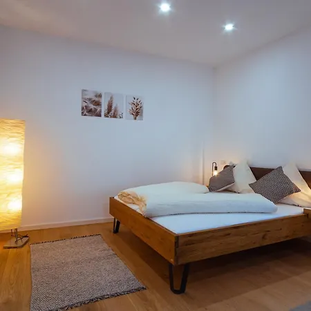 Neue Loft Im Alten Kelterhaus - Urlaub Im Wein- Und Ferienort
