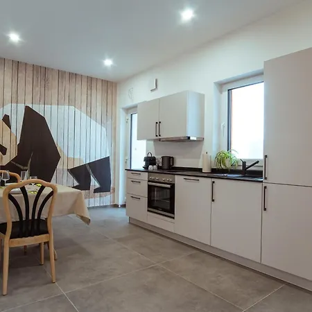 Neue Loft Im Alten Kelterhaus - Urlaub Im Wein- Und Ferienort * Bekond